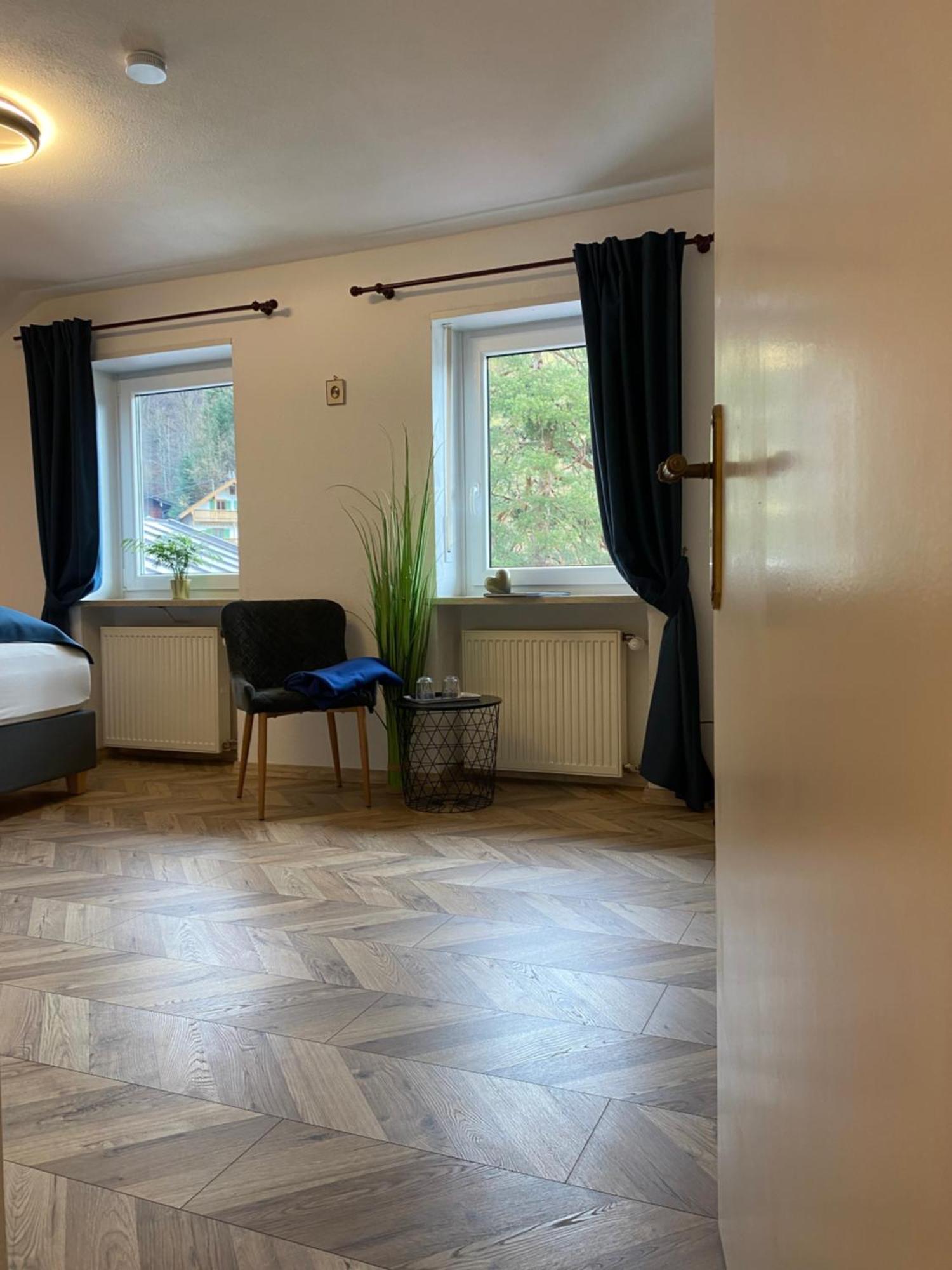 Pension Und Ferienwohnung Frech マルクトシェレンベルク エクステリア 写真